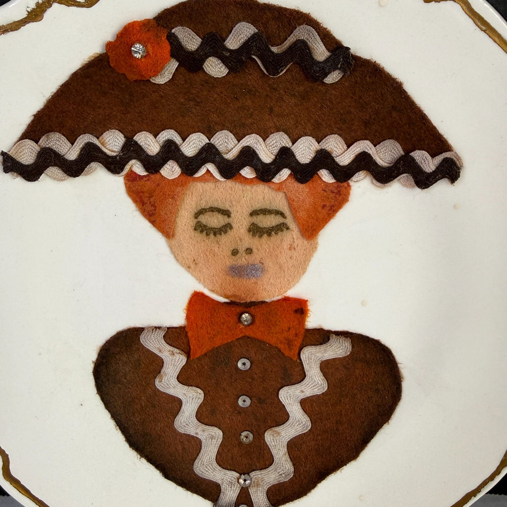 Vintage Folk Art Felt Appliqué Mr & Mrs Kitschy Wall Plates Set of 2