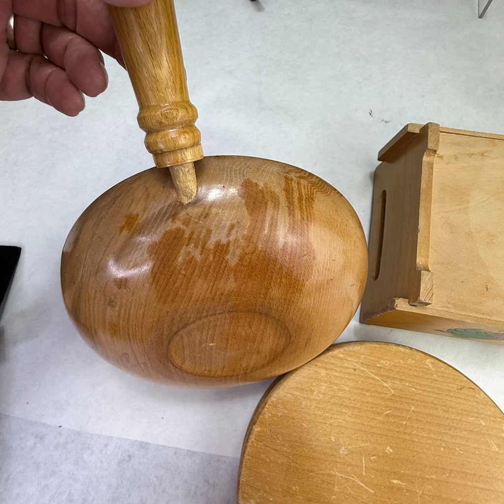 Vintage Chicken Rooster Wood Serving Bowls and Burger Press Lot of 3
