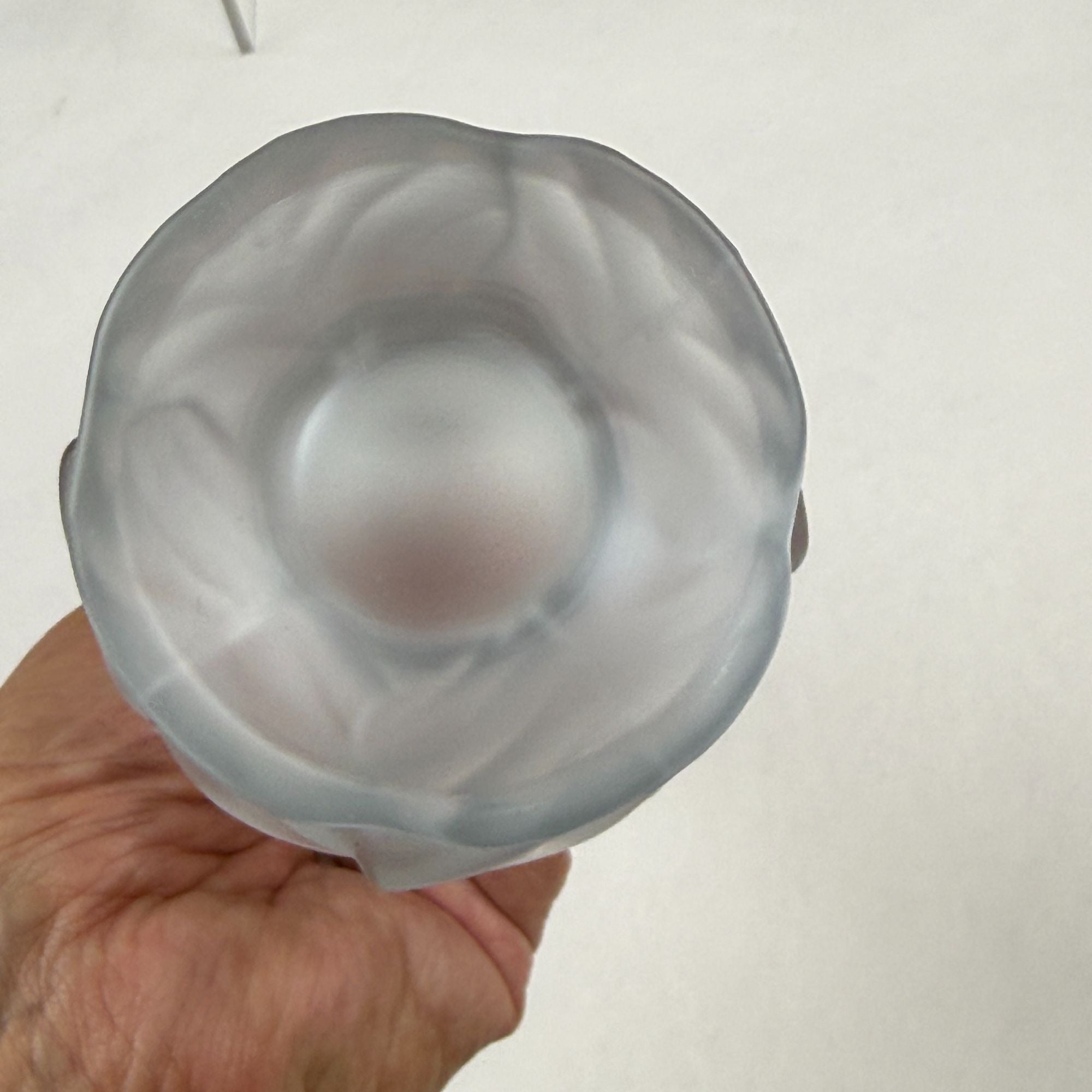Vintage Viking Swung Cabbage Leaf Vase Clear Frosted Glass