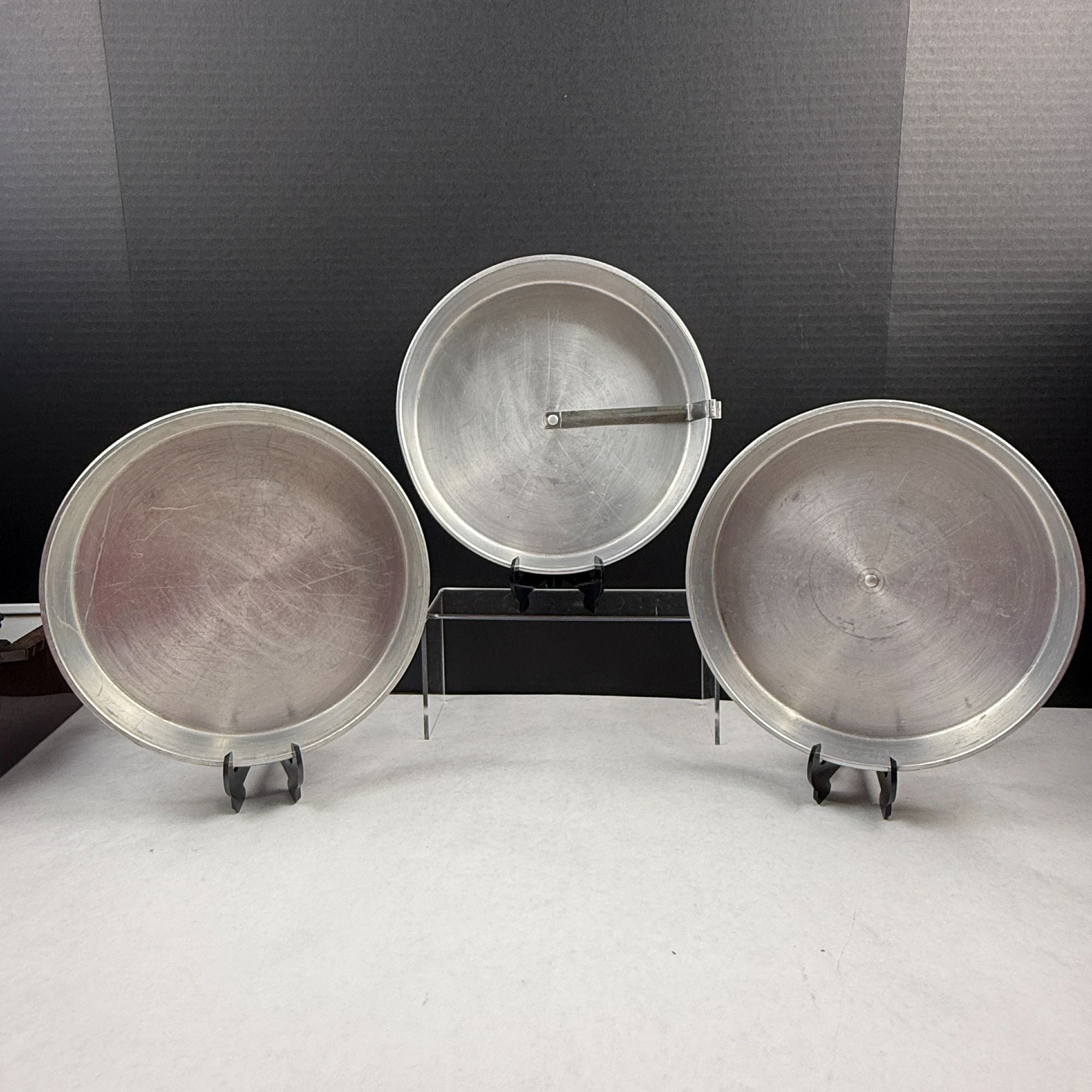 Vintage Kitchen Pride Extra Heavy Aluminum Round Cake Pans 3-Piece Set