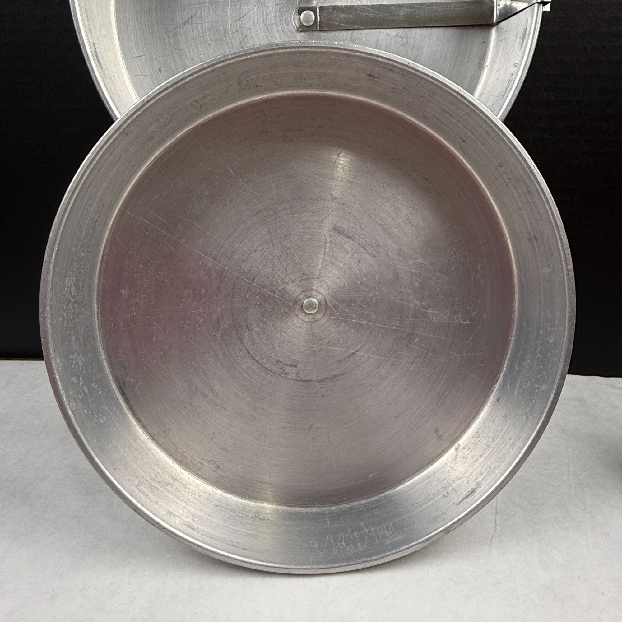 Vintage Kitchen Pride Extra Heavy Aluminum Round Cake Pans 3-Piece Set