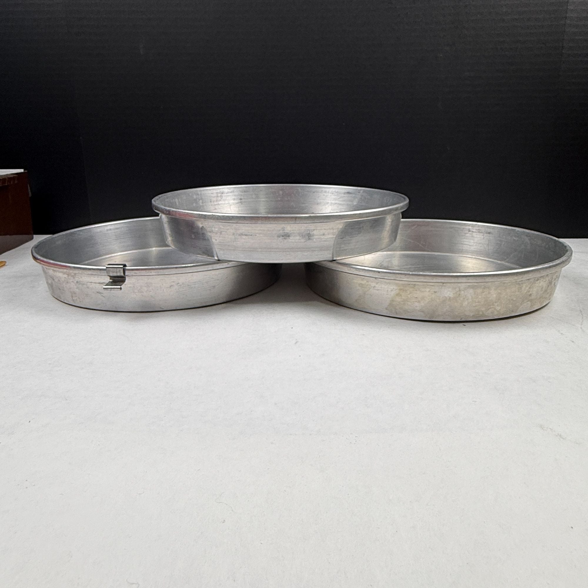 Vintage Kitchen Pride Extra Heavy Aluminum Round Cake Pans 3-Piece Set