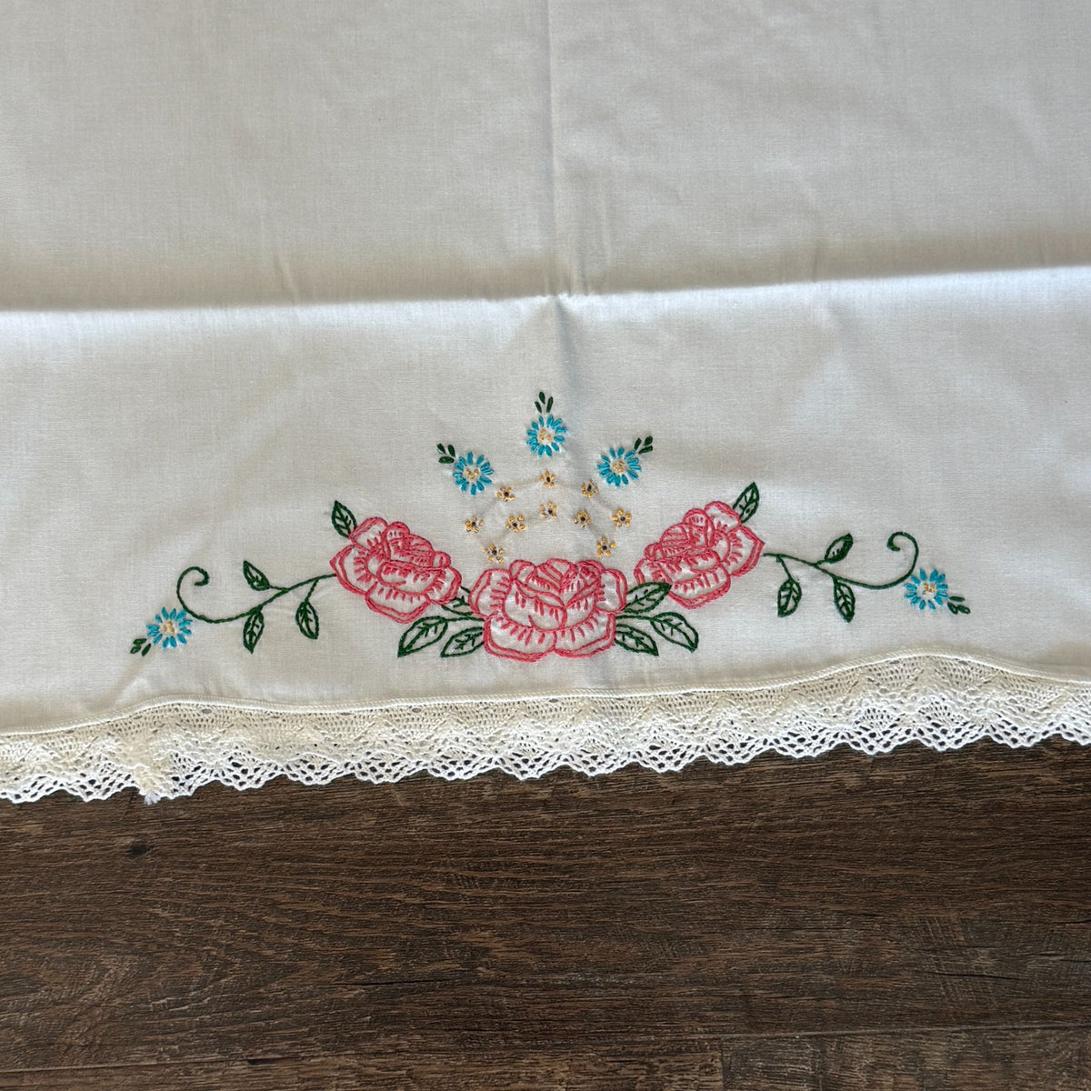 Vintage Embroidered Pillowcases Set of 2 White Pink Roses Blue Flowers Lace Trim