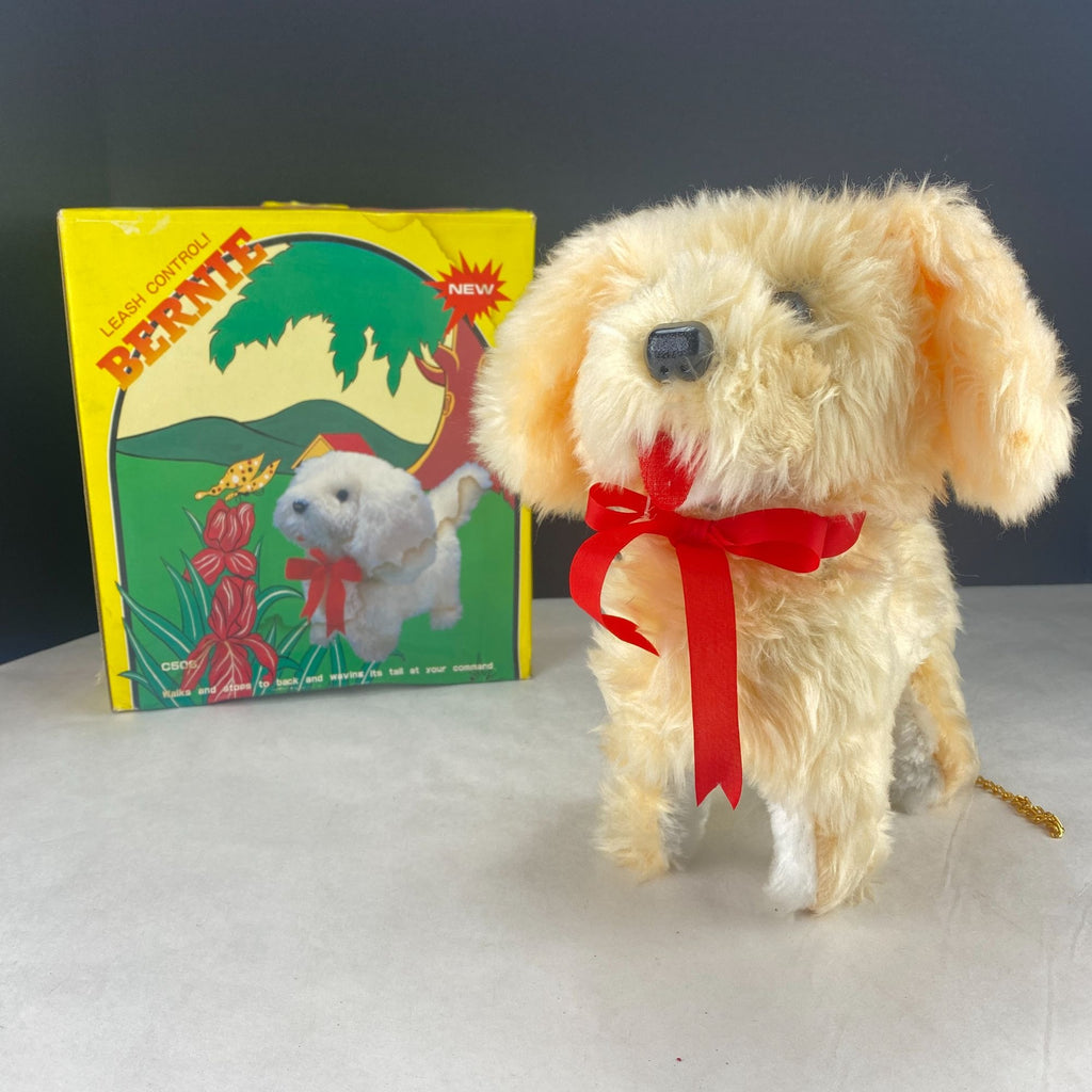 Vintage Bernie Leash Control Toy Walking Wags Tail Barks Plush Dog