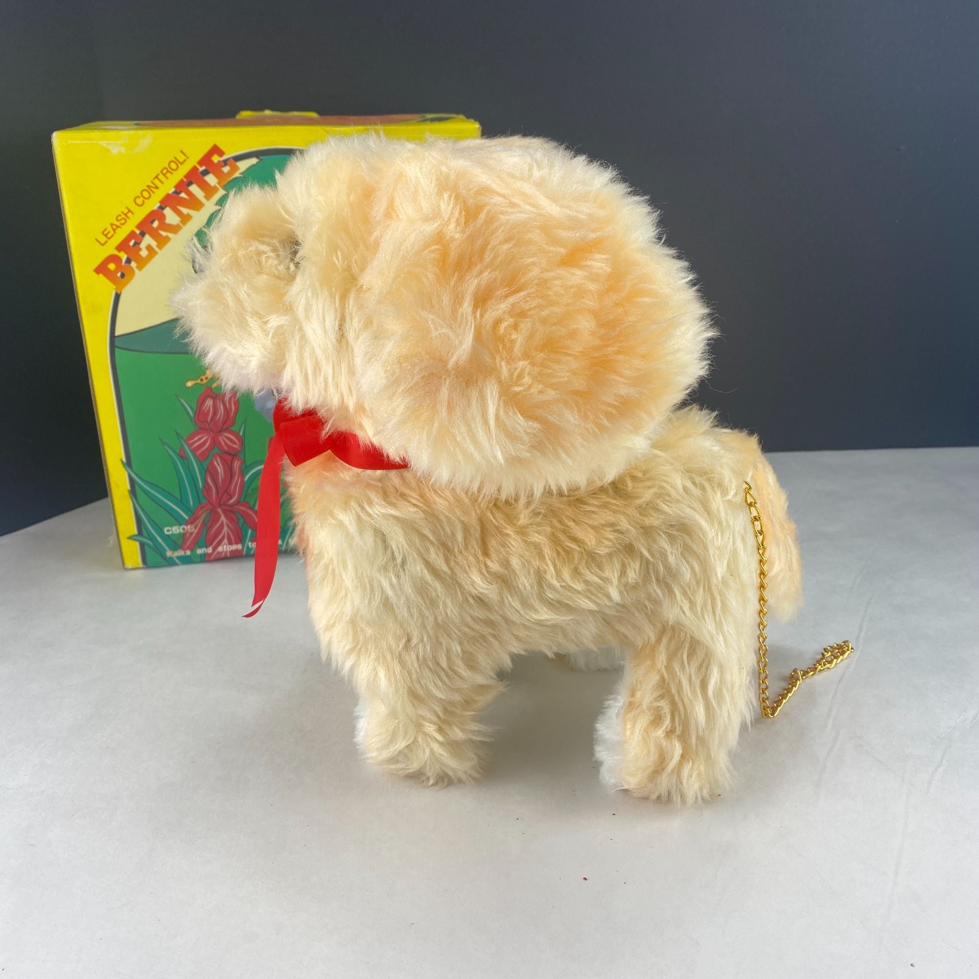 Vintage Bernie Leash Control Toy Walking Wags Tail Barks Plush Dog