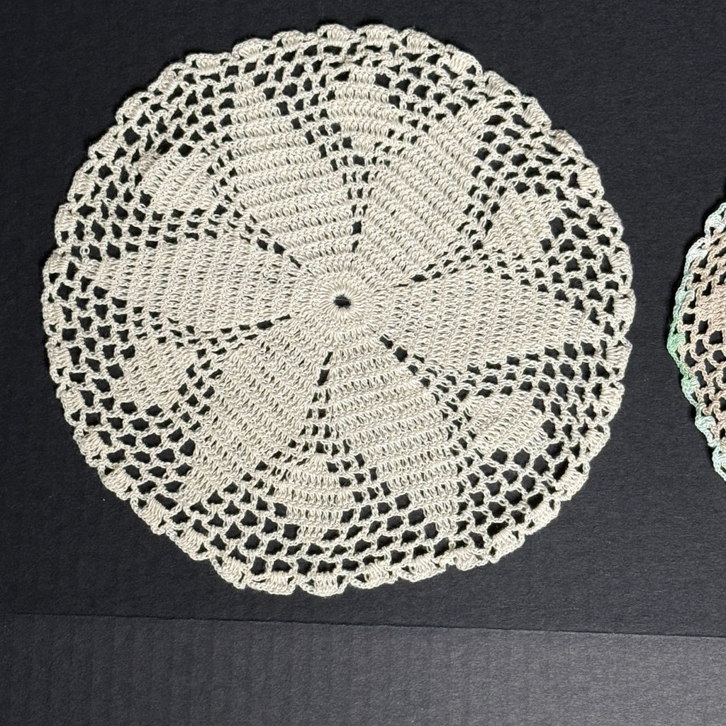 Vintage Handmade Crochet Doilies Set of 2 Round Pinwheel Pattern 10" & 8"