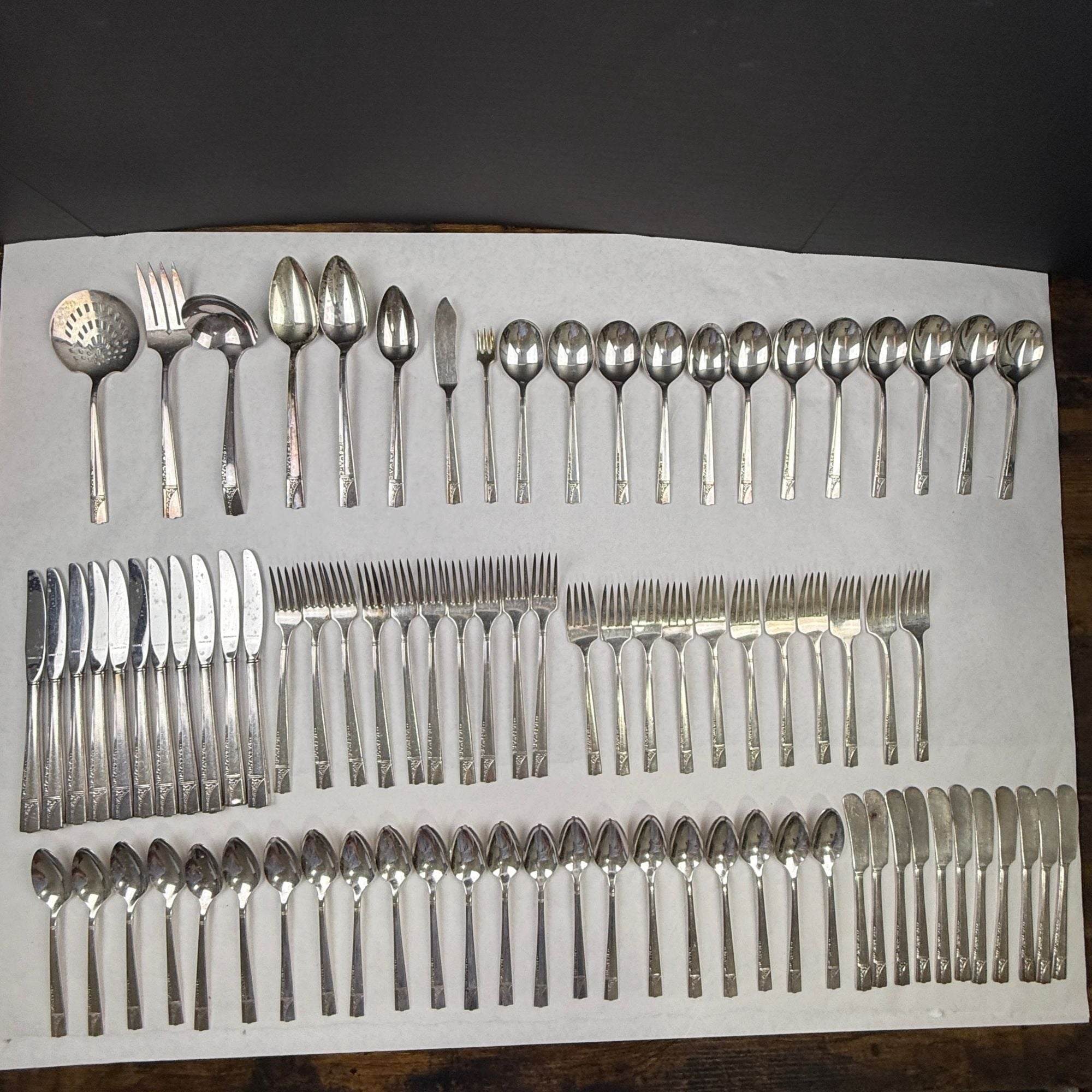 Vintage 1937 Oneida Nobility Plate Caprice Flatware 85 pieces