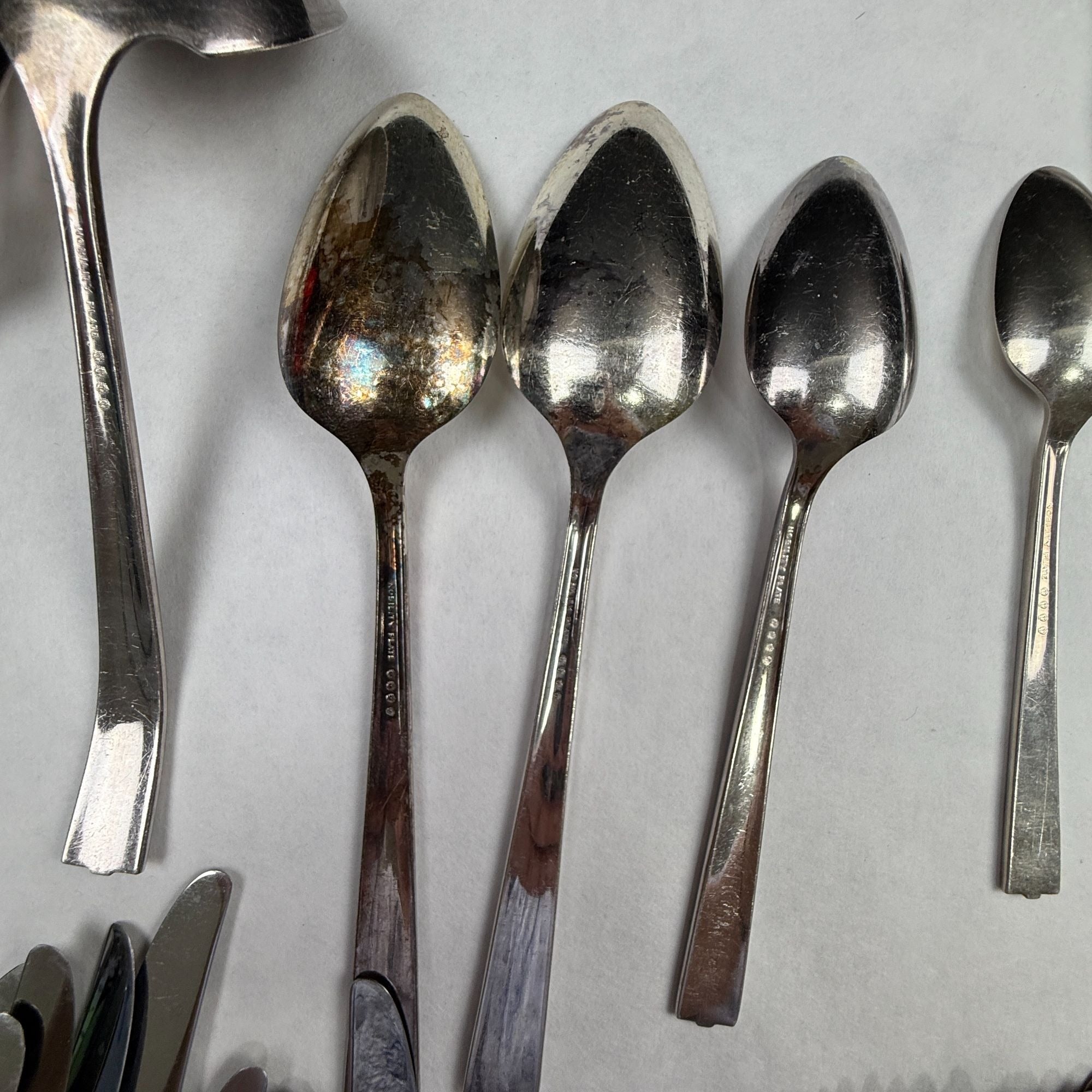 Vintage 1937 Oneida Nobility Plate Caprice Flatware 85 pieces