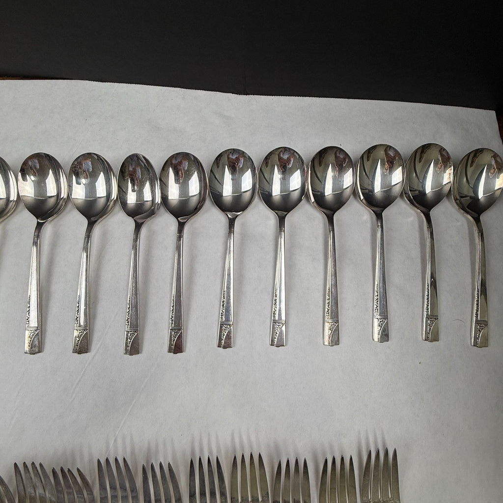 Vintage 1937 Oneida Nobility Plate Caprice Flatware 85 pieces