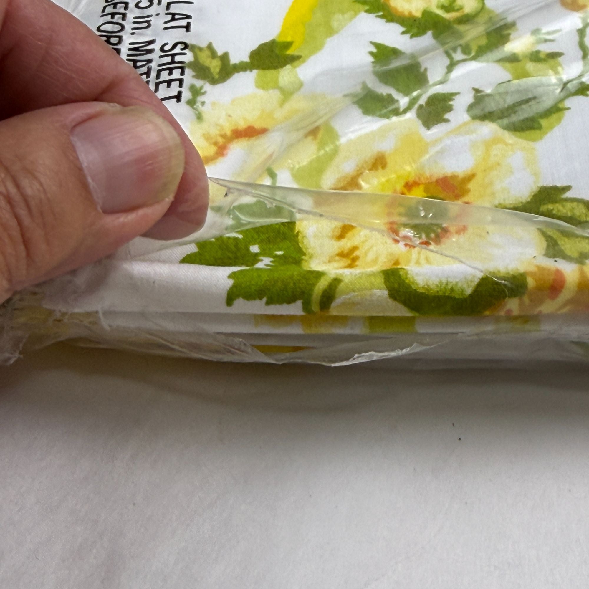 Vintage Tastemaker Percale Full Flat Sheet Yellow Flowers Summer Afternoon NEW