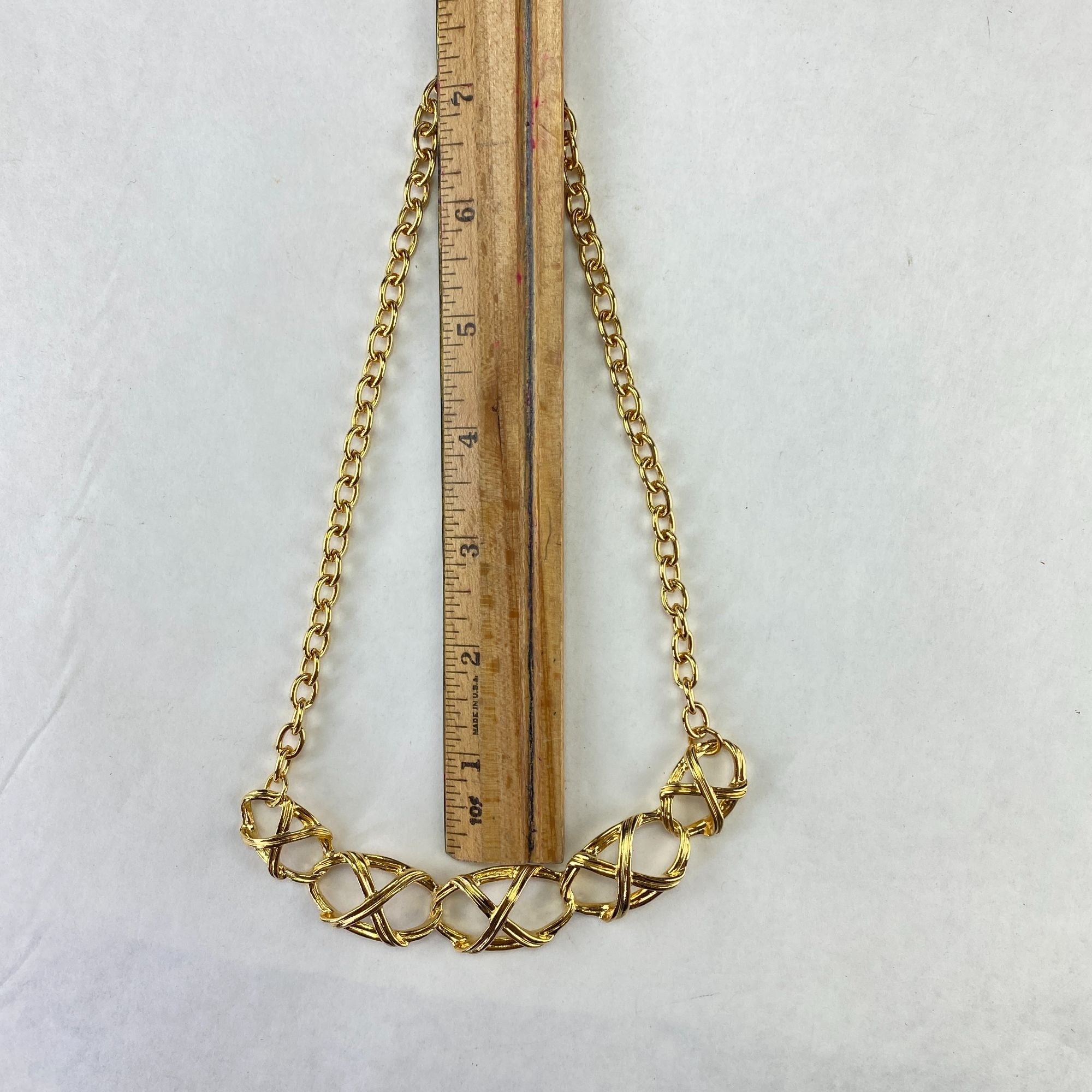 Vintage Avon 1992 Bamboo Trellis Gold Tone Chain Choker Necklace With Box