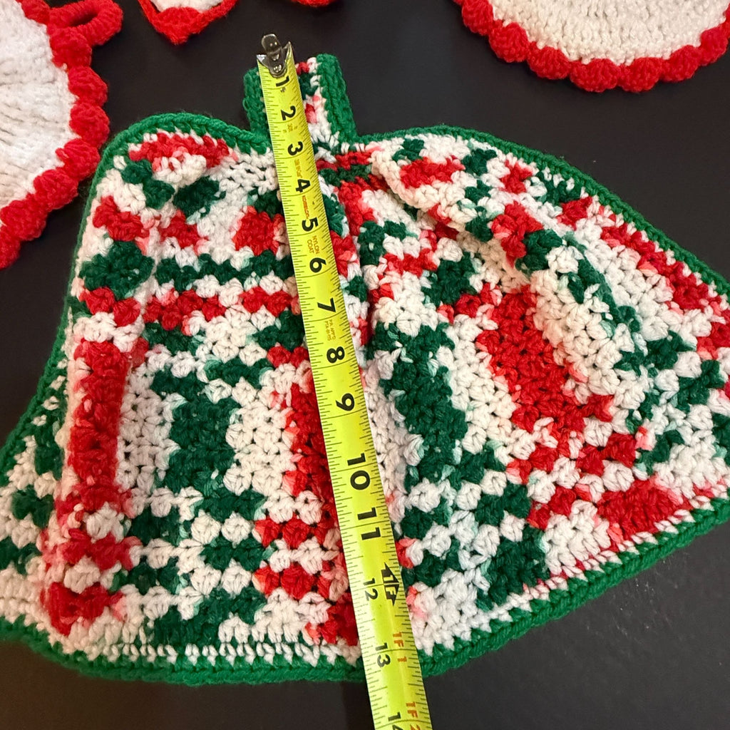 Vintage Handmade Crochet Christmas Kitchen Set 4 Pc Potholder Doily Towel