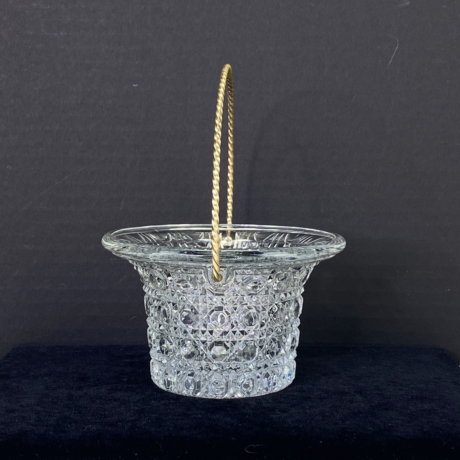 Vintage Avon Fostoria Glass Daisy Button Mini Basket Candle Holder
