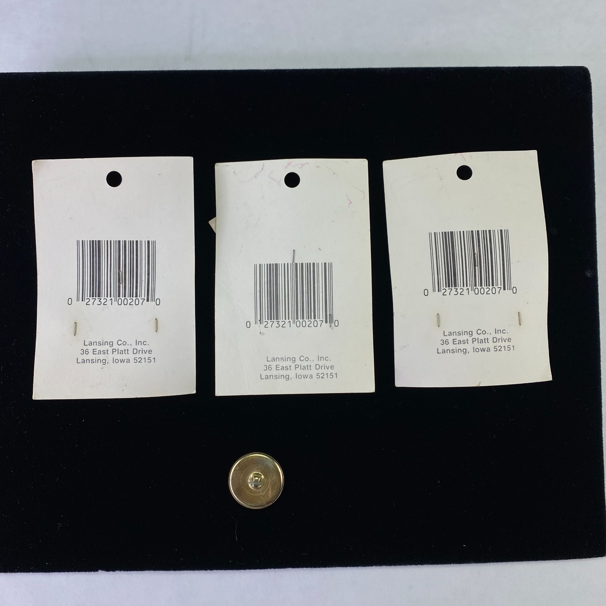 Vintage La Petite Spectemur Agendo Metal Shank Buttons Lot of 3 Cards