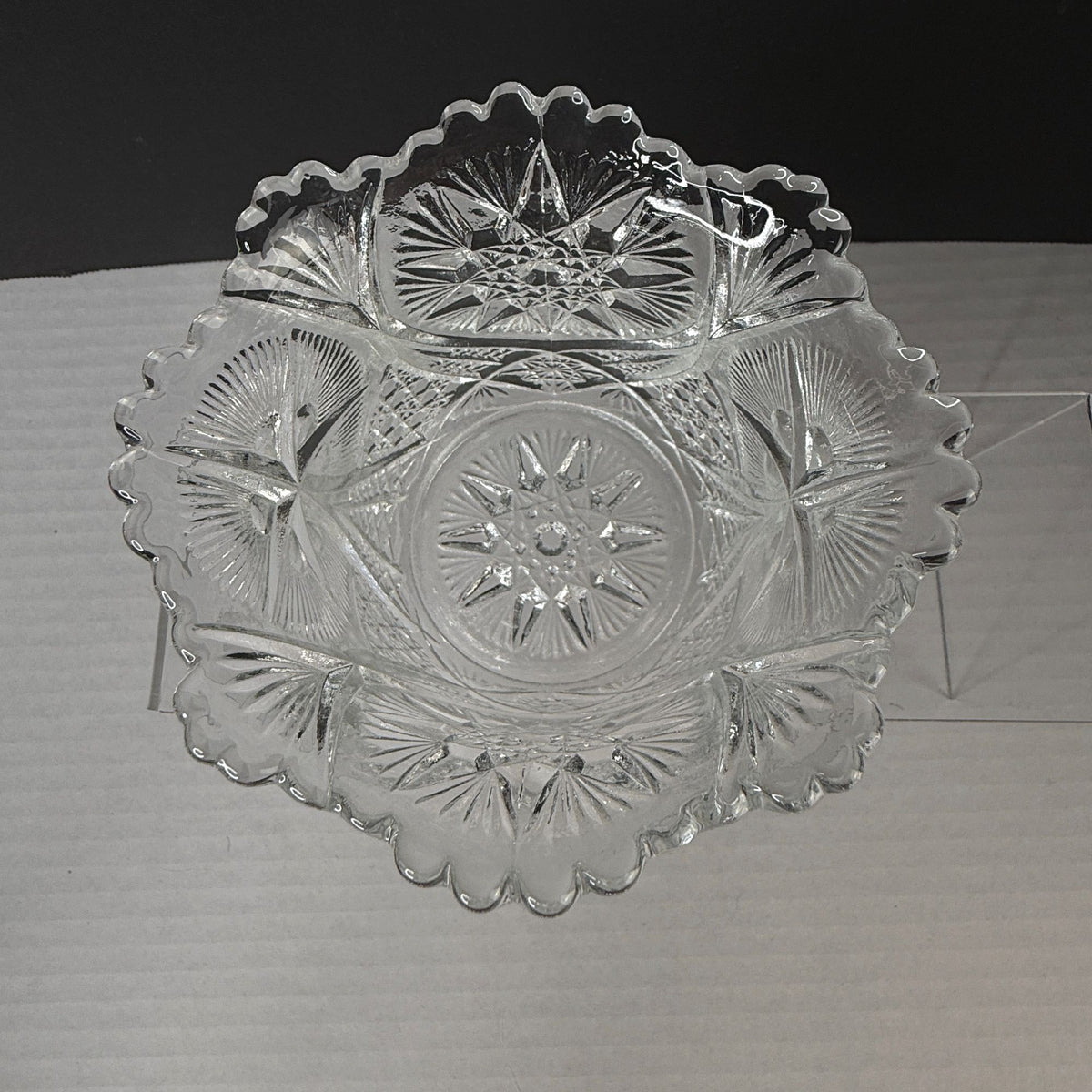 Vintage Pressed Glass Spooner Hobstar & Starburst Design