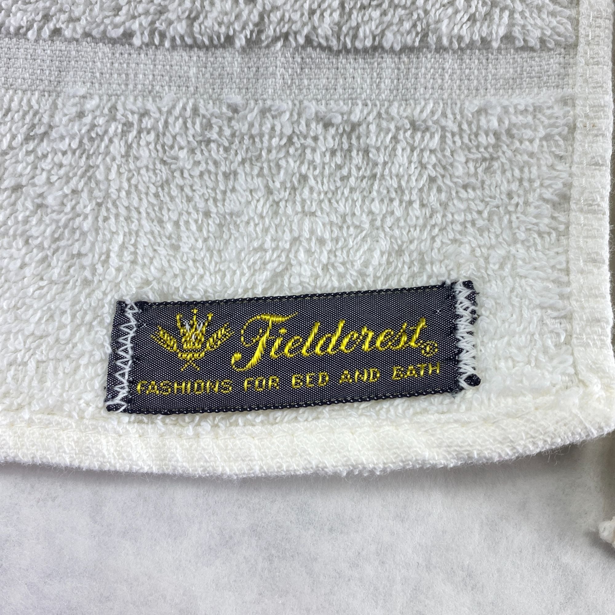 Vintage Fieldcrest Hand Towels Floral Bouquet Set of 2