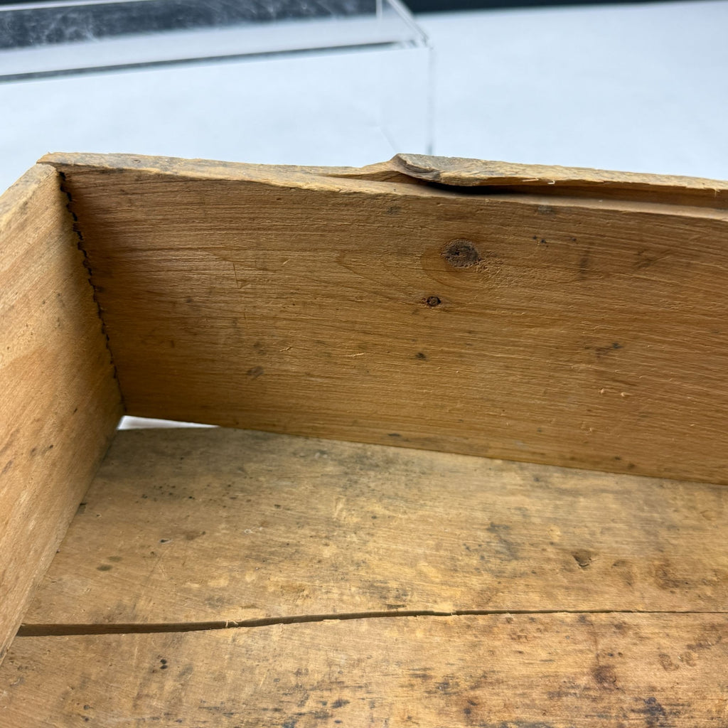 Vintage Asbestos Dover Mfg Sad Irons No 70 Wood Box