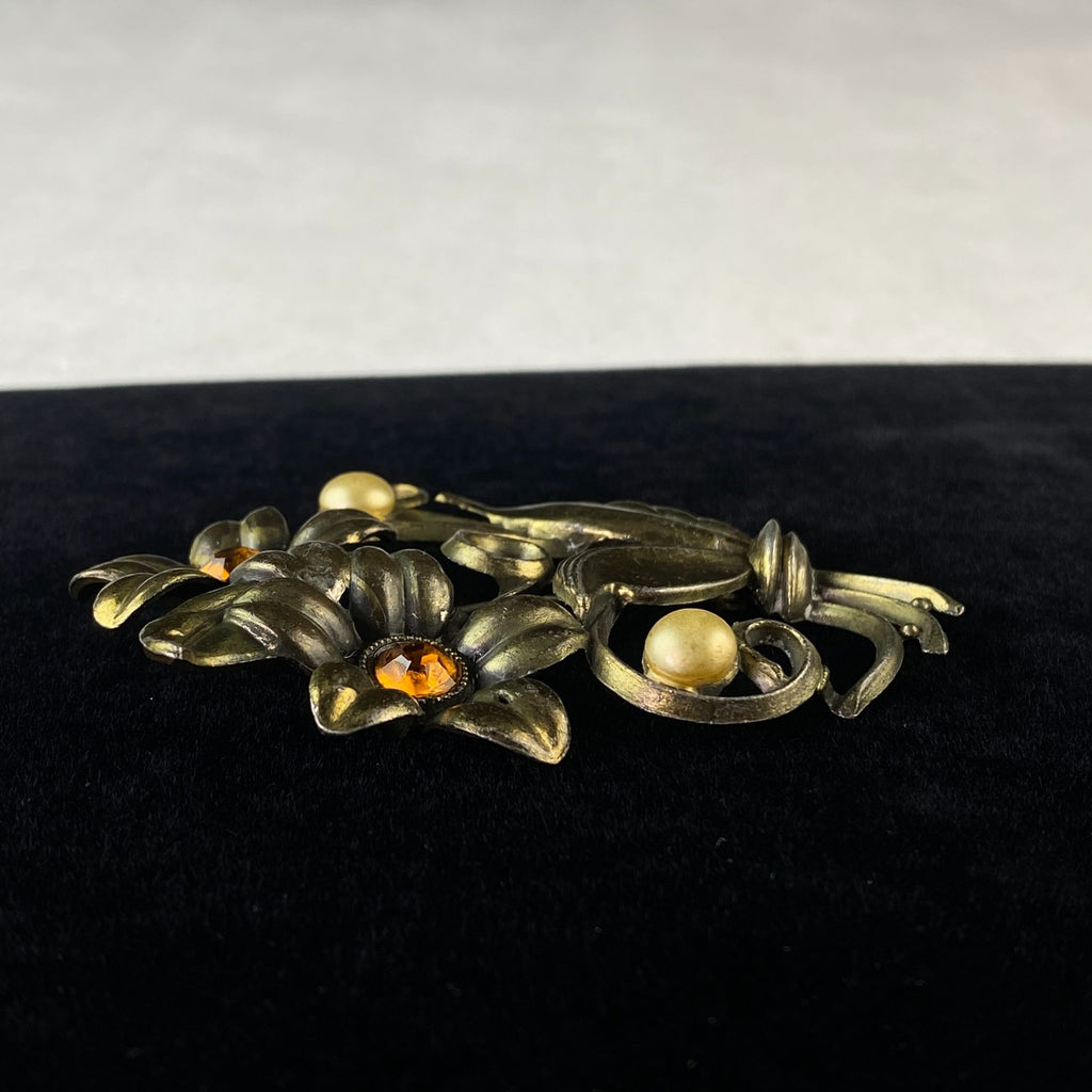 Vintage Little Nemo LN 25 Flower Rhinestone Faux Pearl Brooch Pin