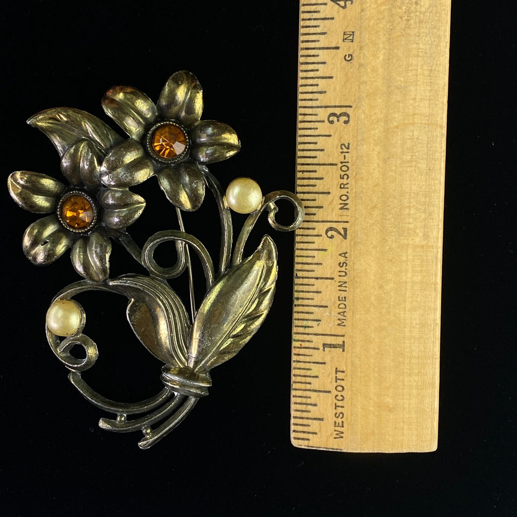 Vintage Little Nemo LN 25 Flower Rhinestone Faux Pearl Brooch Pin