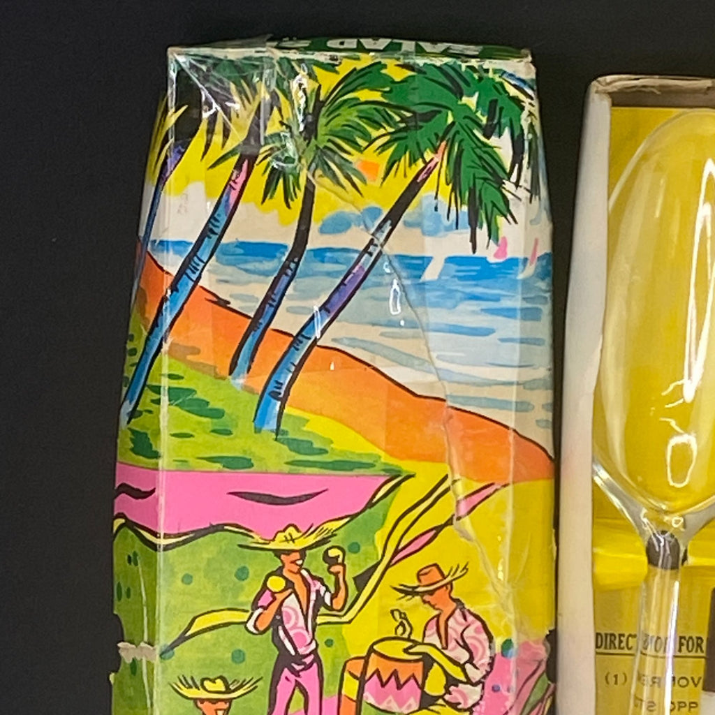 Vintage Hostess Salad Salt Pepper Set Mid Century Florida Souvenir