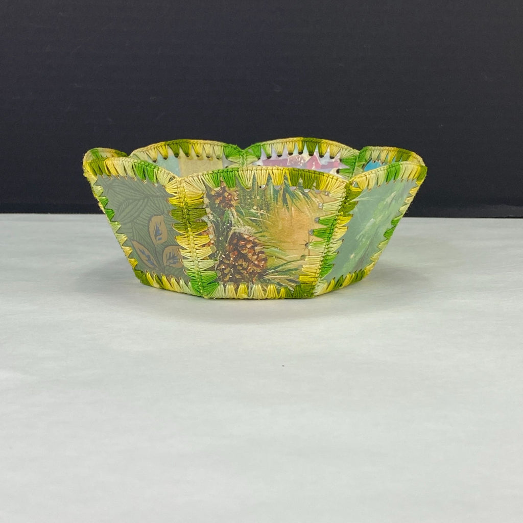 Vintage Retro Crochet Christmas Card Bowl Basket