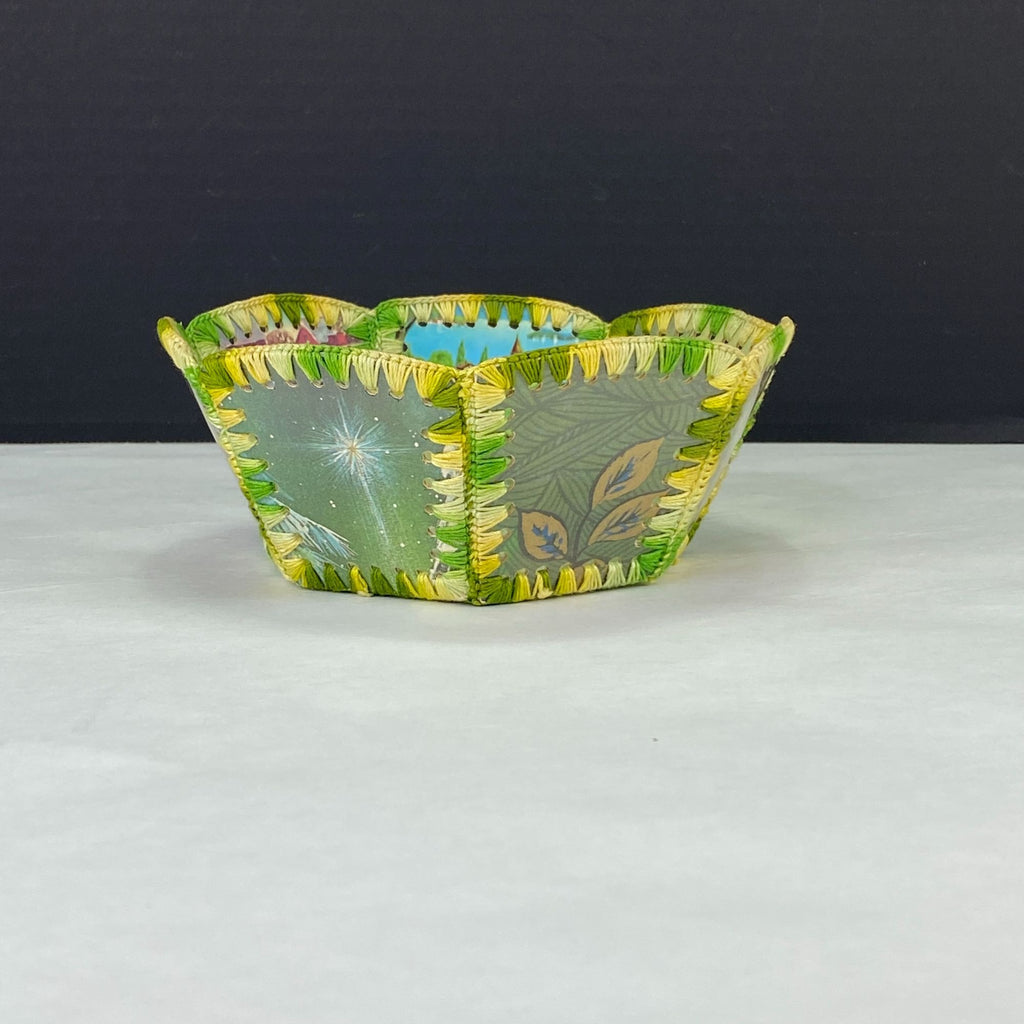 Vintage Retro Crochet Christmas Card Bowl Basket