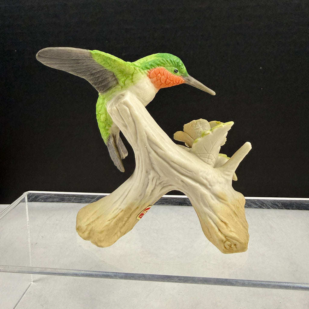 Lefton KW1112 Ruby Throated Hummingbird Figurine