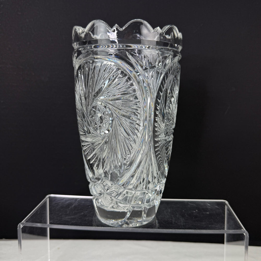 Vintage Lead Crystal Glass Vase Whirling Pinwheel Star