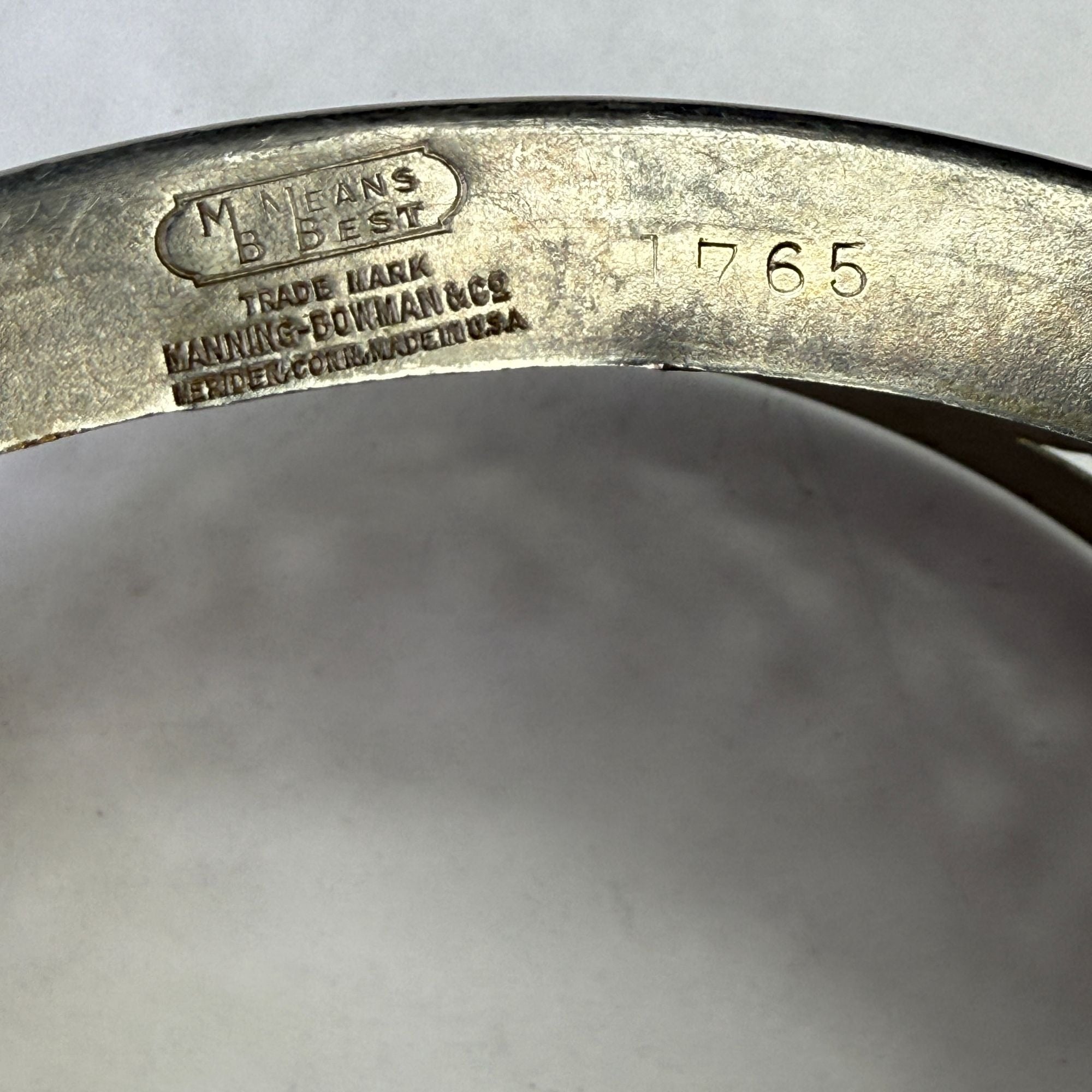 Vintage Manning Bowman Filigree Silverplate Serving Dish Ring With Handles