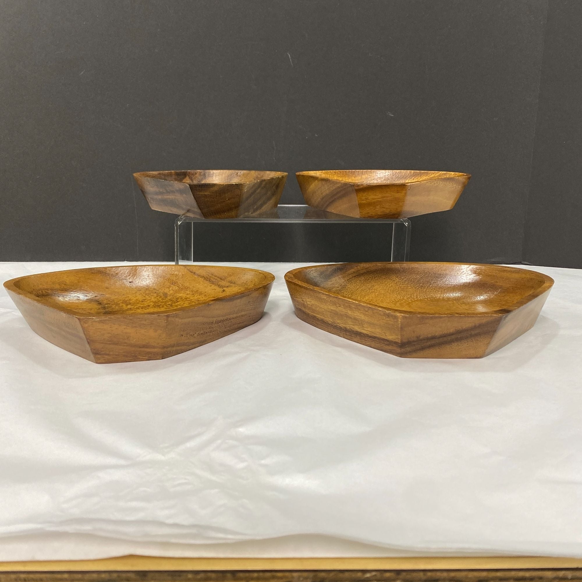 Vintage Monkey Pod Style Wood Triangle Nut Candy Trinket Bowls Set Of 4