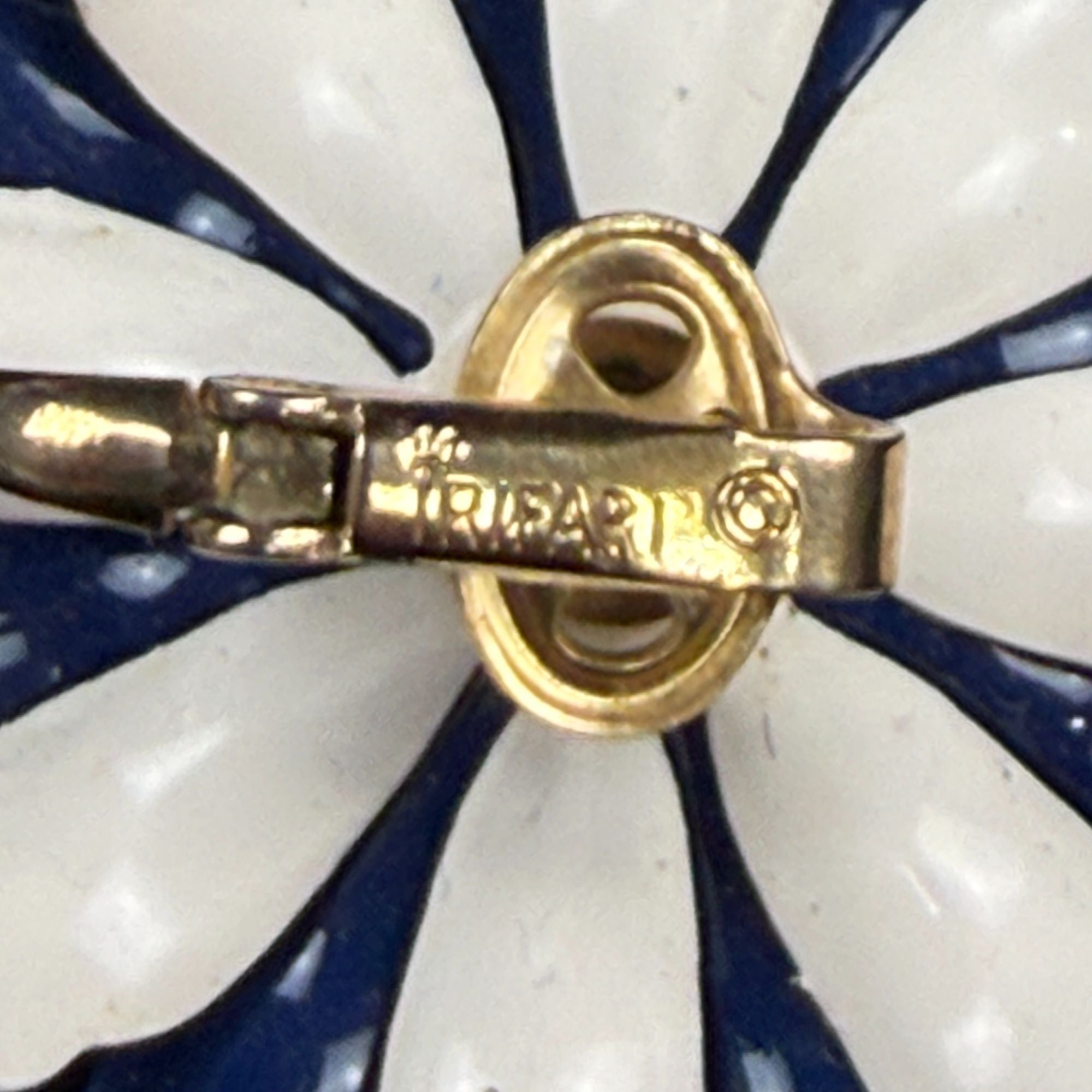 Vintage Crown Trifari Blue White Daisy Flower Enamel Brooch and Earrings Set