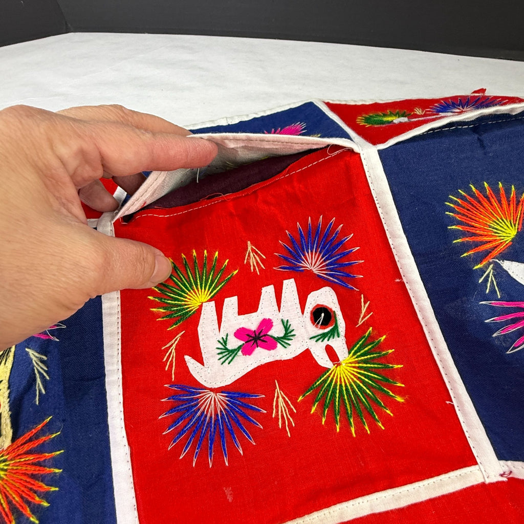 Vintage Chinese Embroidered Folk Art 6 Pocket Wall Hang Organizer