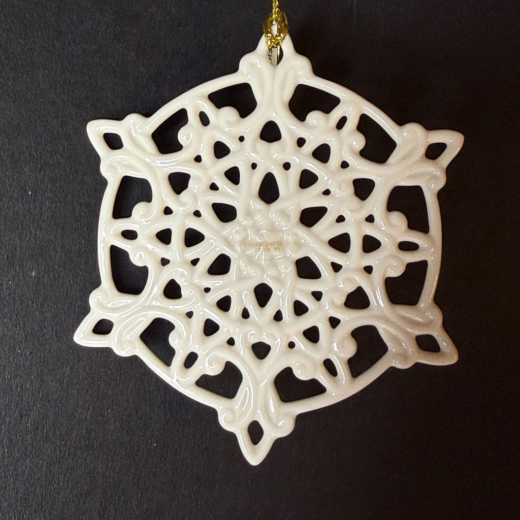 Lenox 2011 Snow Fantasies Ivory Porcelain Snowflake Christmas Ornament No Box