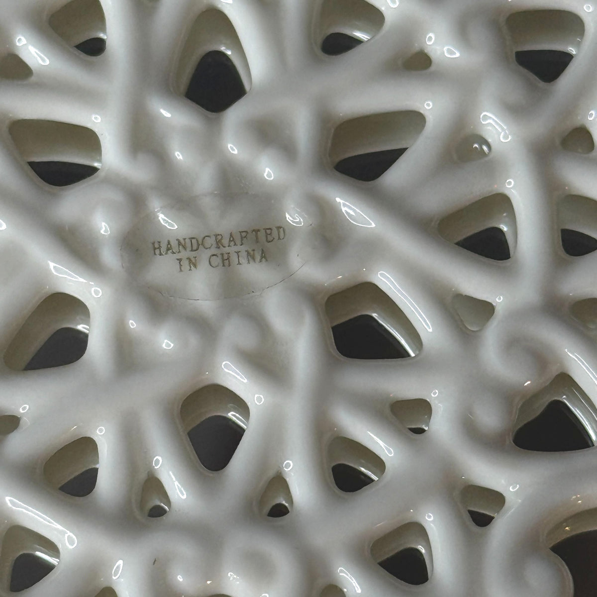 Lenox 2011 Snow Fantasies Ivory Porcelain Snowflake Christmas Ornament No Box