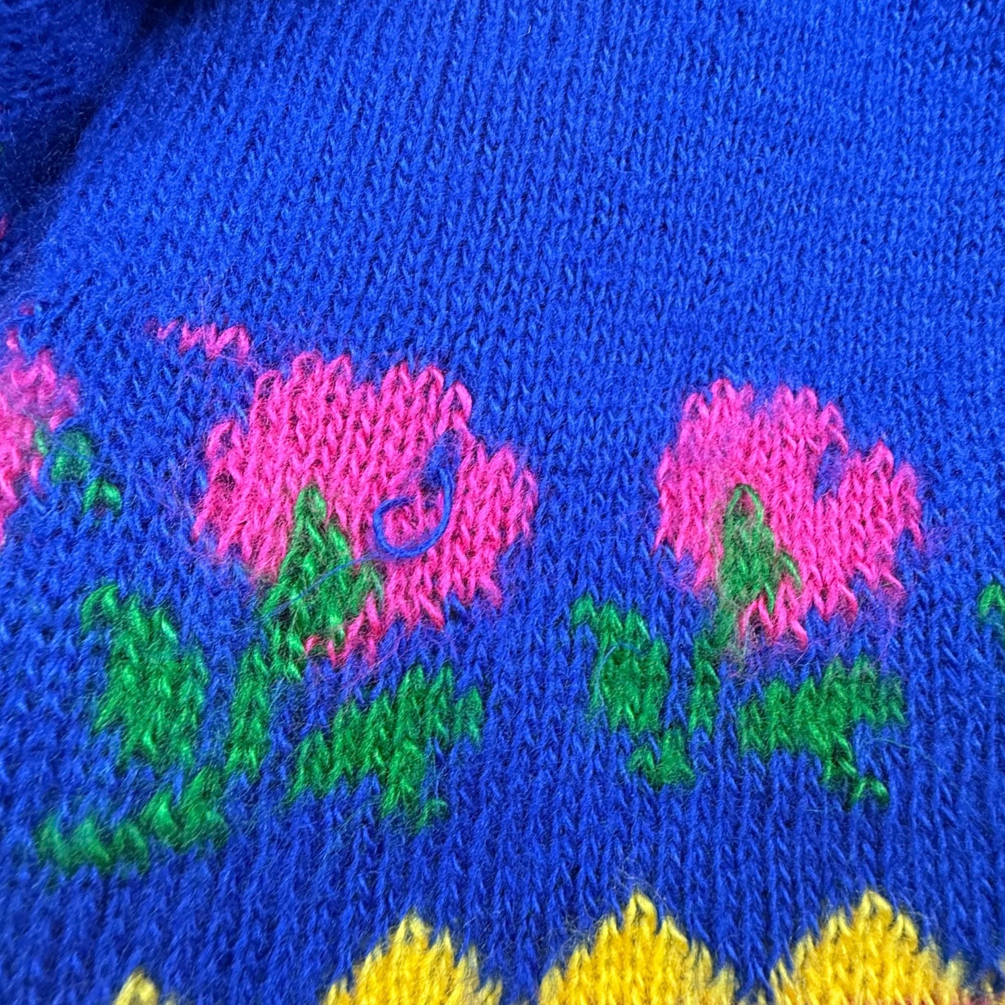 Vintage Hansen Knit Beanie and Scarf Set Floral Design