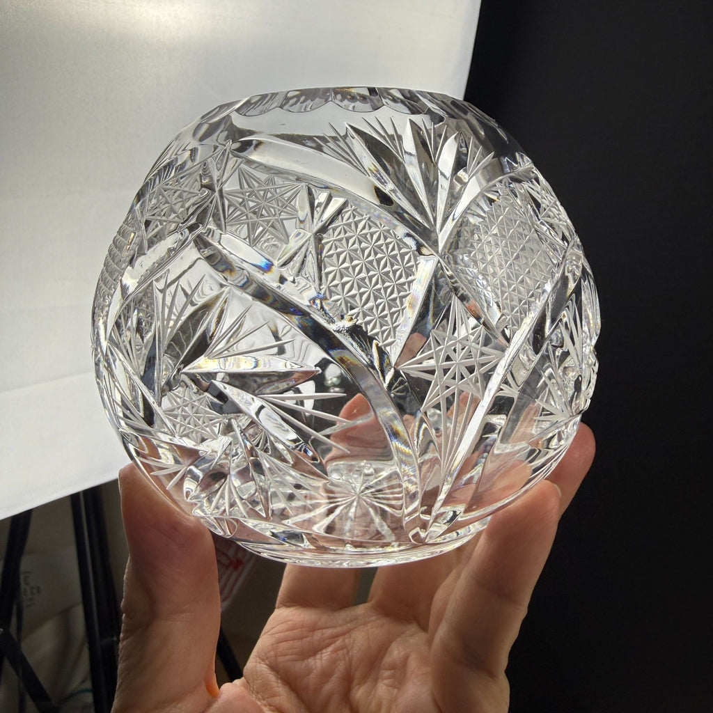 Vintage Crystal Pinwheel and Fan Rose Bowl Vase