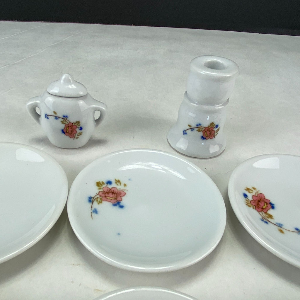 Vintage Strombecker Pretend Play Mini Dish Set 32 Pcs With Floral Design