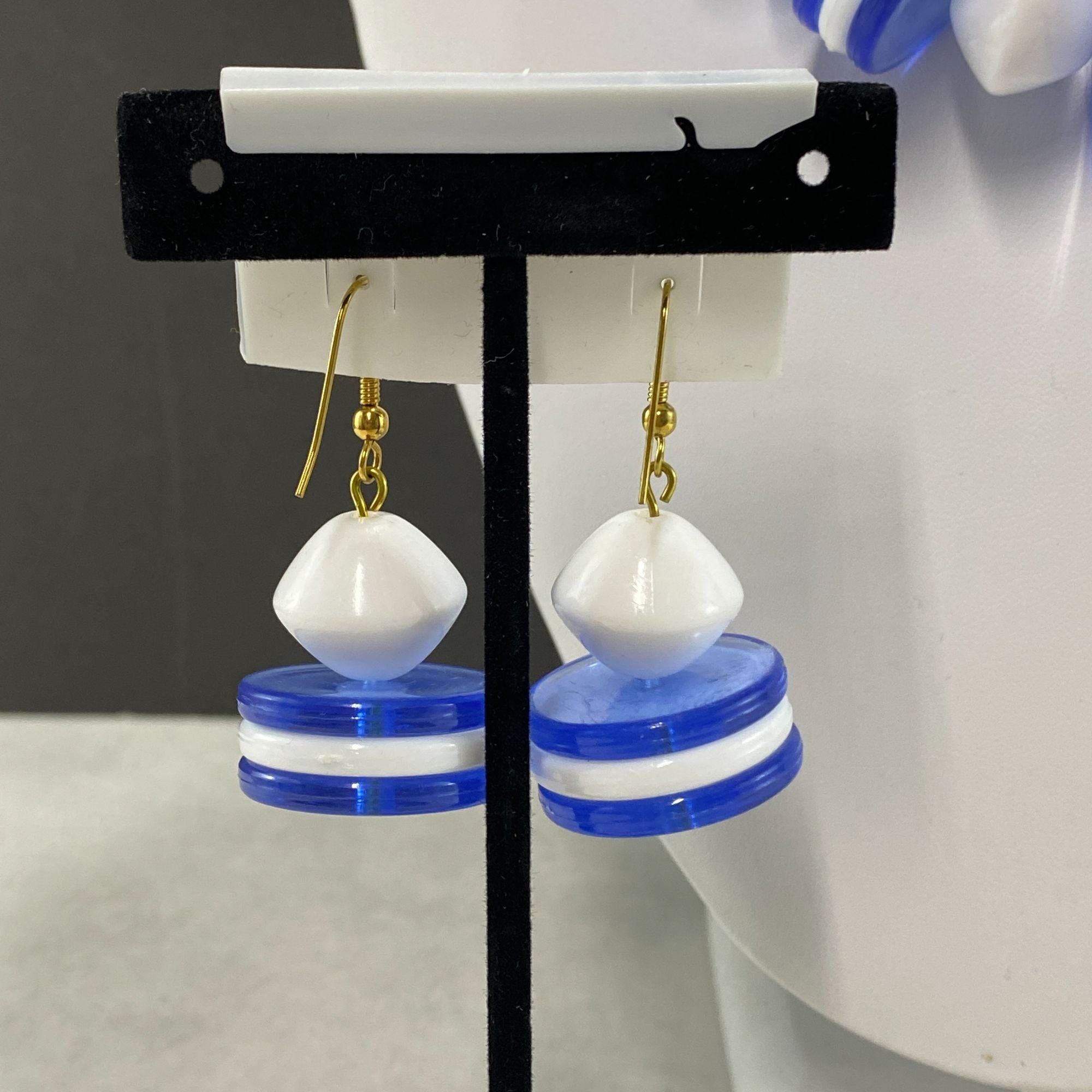 Vintage 90s Necklace and Earrings Set Blue White Disc Beads NOS