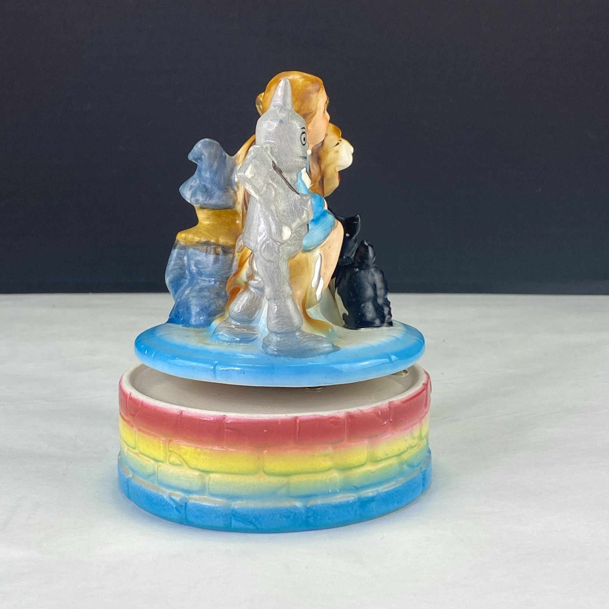 Vintage Wizard of Oz Ceramic Music Box Fuji Japan