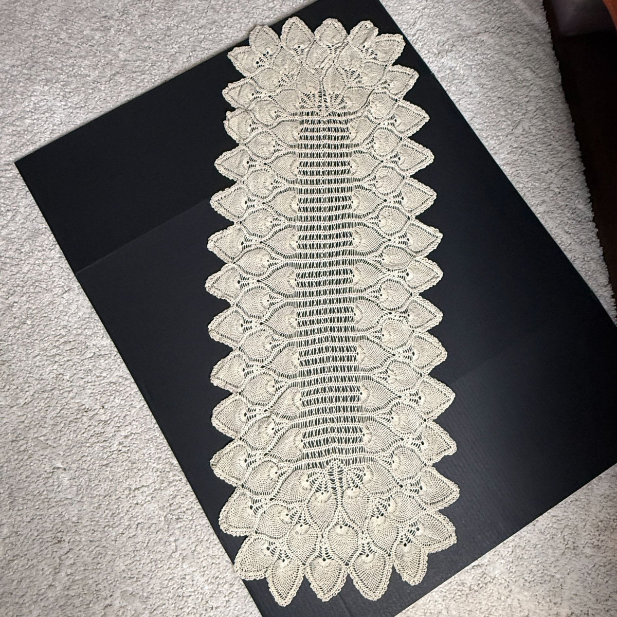 Vintage Hand Crocheted Pineapple Table Runner Ivory Ecru Lace 50" x 19"