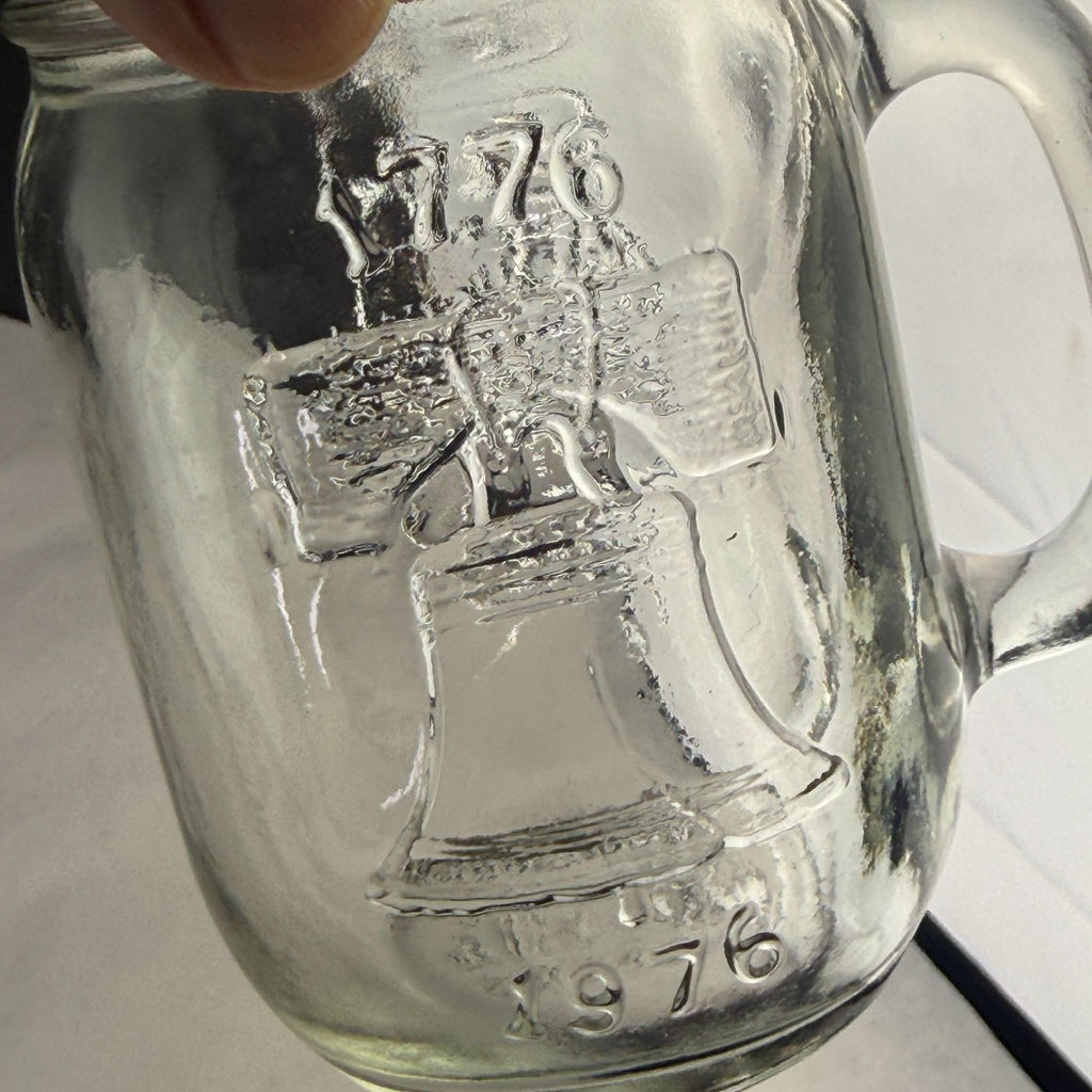 Vintage Jack In The Box Liberty Bell 1776 1976 12 oz Mugs Set of 4