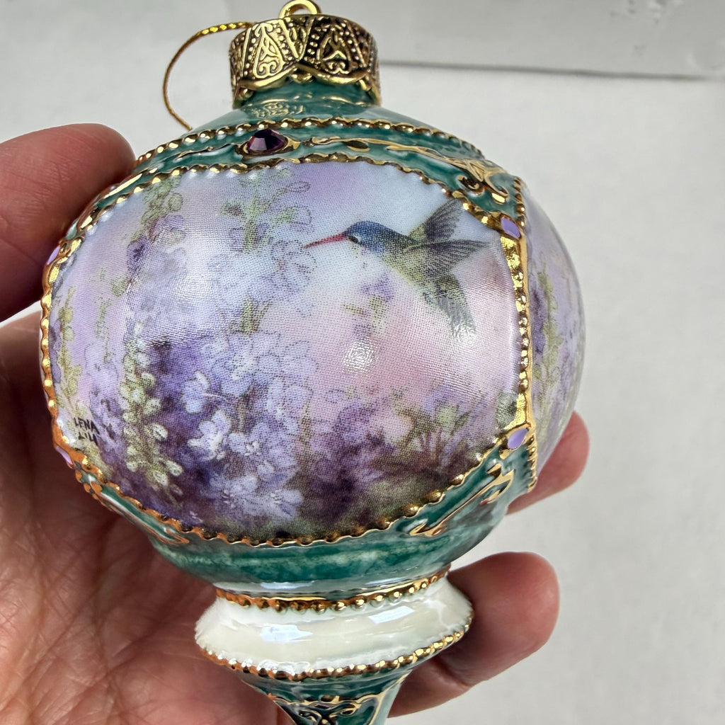 Lena Liu's Hummingbirds Ornaments 1999 Delphinium and Sweet William Garden