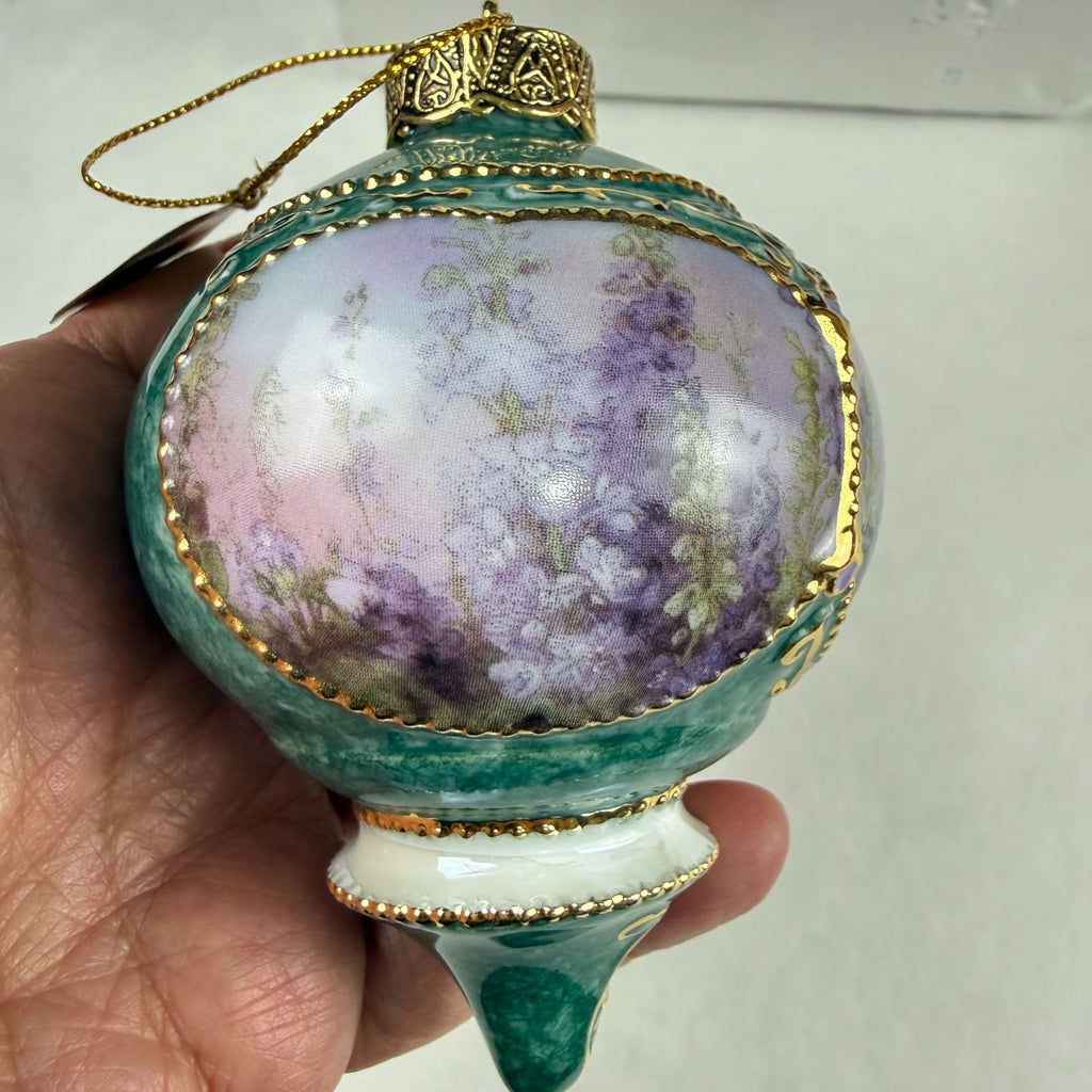 Lena Liu's Hummingbirds Ornaments 1999 Delphinium and Sweet William Garden