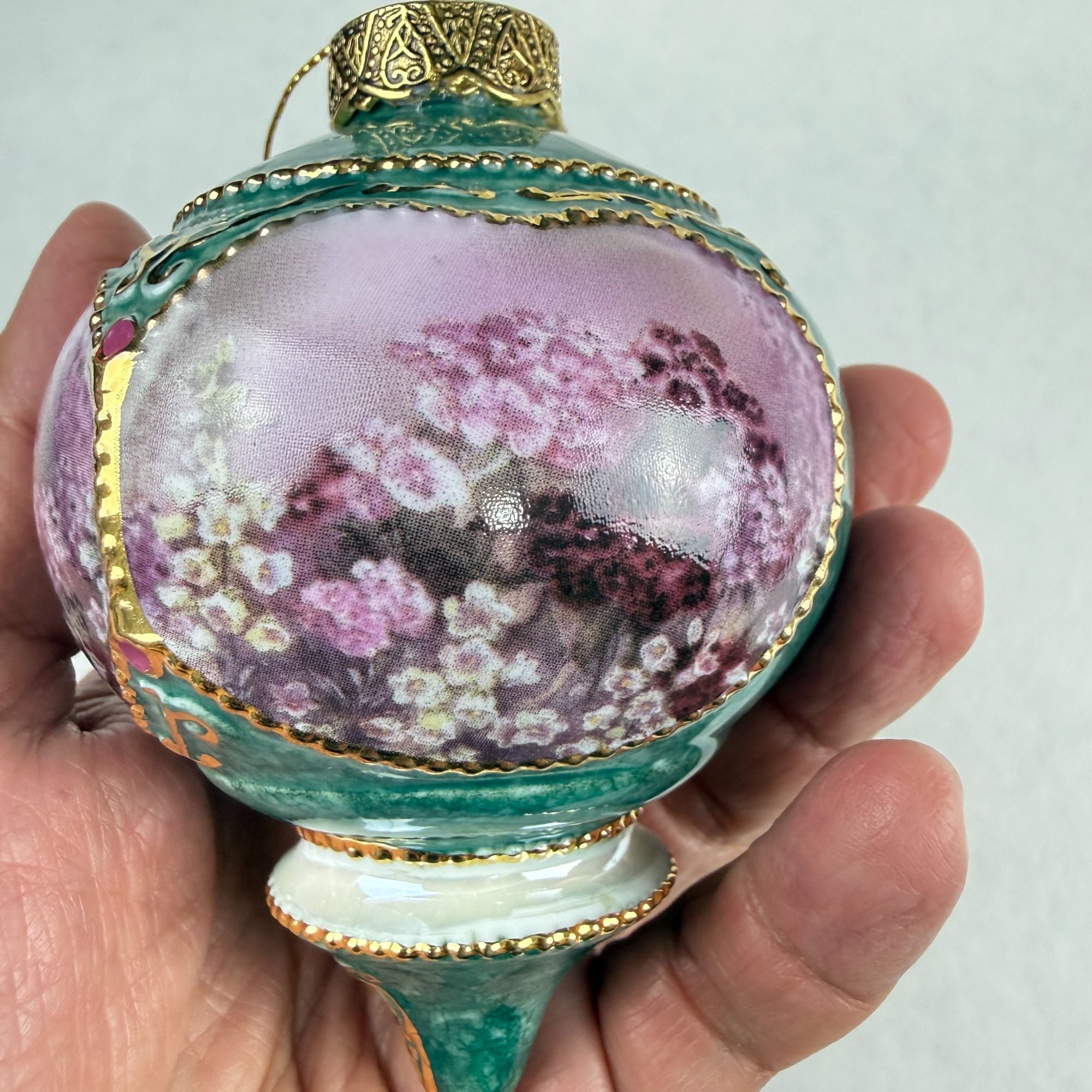 Lena Liu's Hummingbirds Ornaments 1999 Delphinium and Sweet William Garden