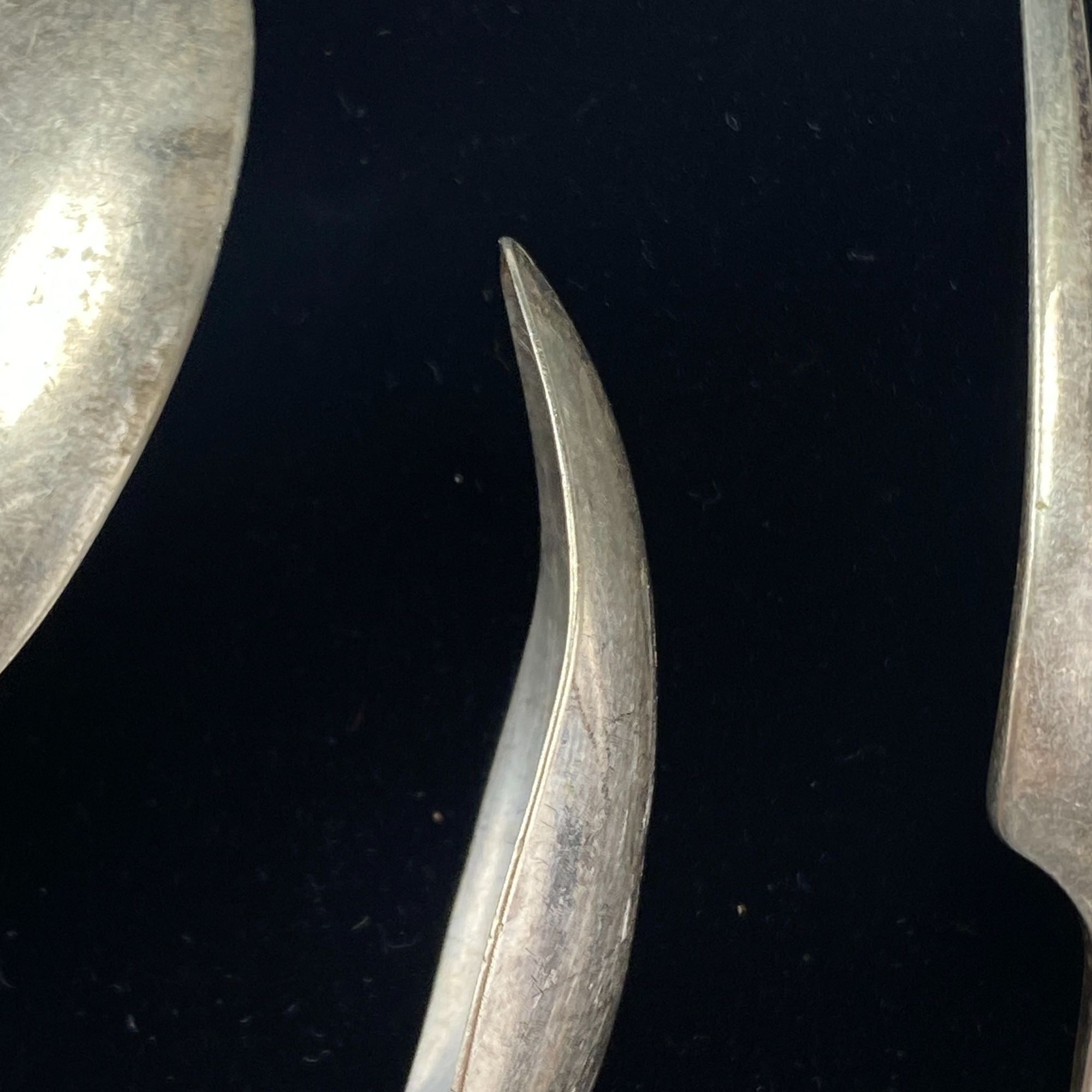 Vintage Oneida Glastonbury Pearl Silverplate Forks Spoons 5 Pcs