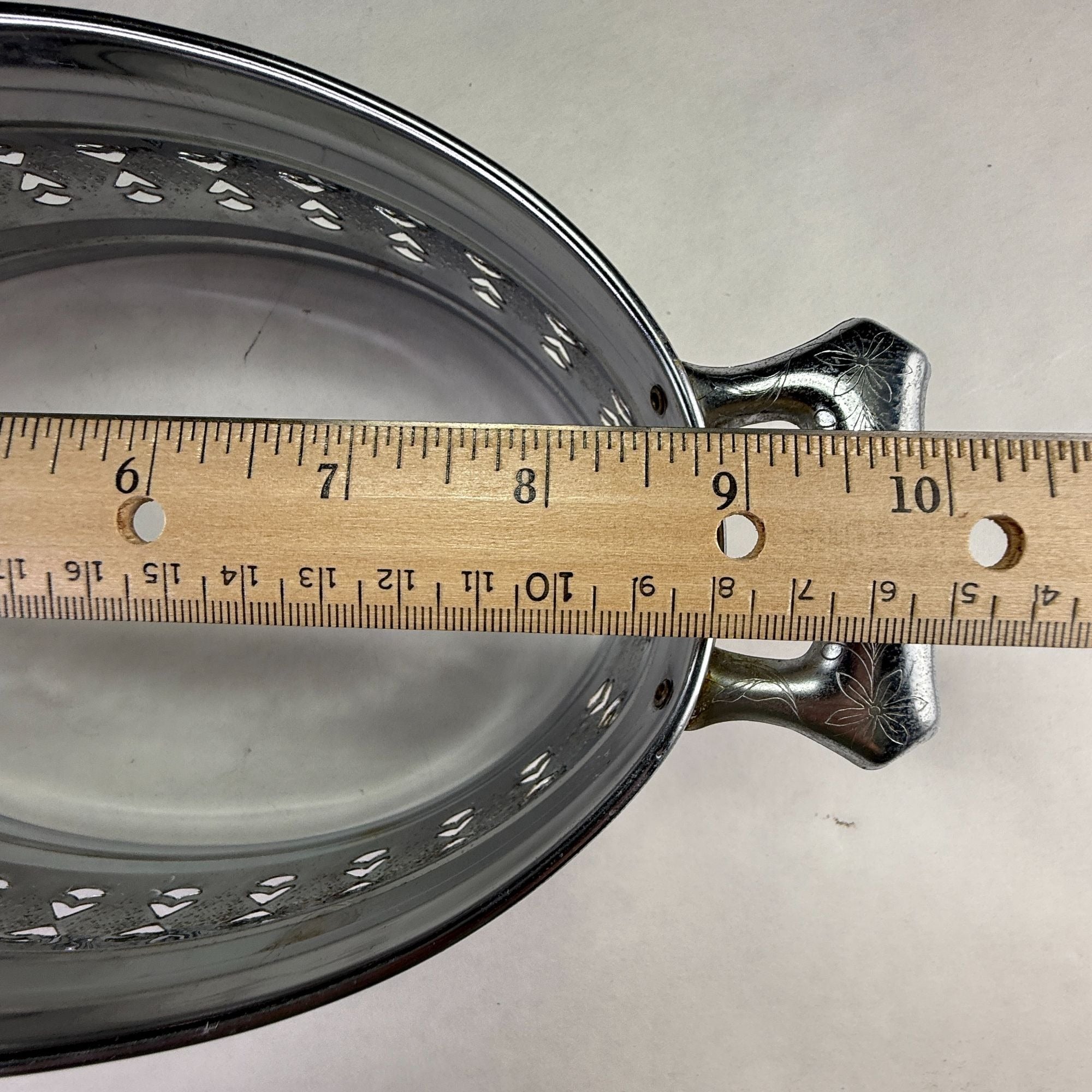 Vintage Oval Metal Filigree Serving Stand With Handles